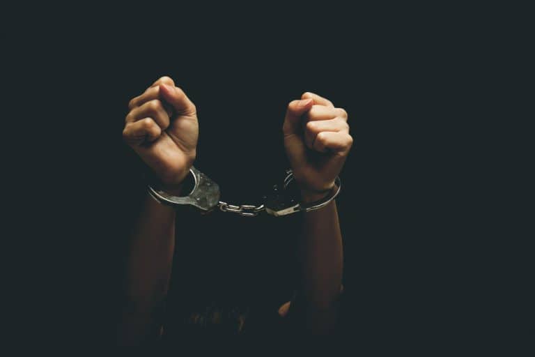 Delito de allanamiento agravado por violencia en las cosas